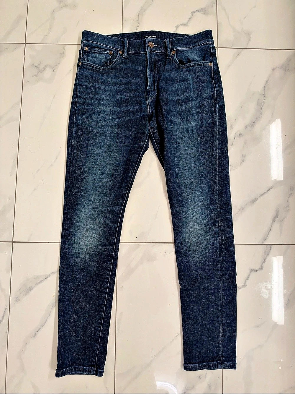 Lucky Brand 411 Athletic Taper Jeans Waist 30 Length 30 Blue